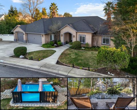 Photo of 2358 Cumberland Drive, Redding, CA 96001 (MLS # 26-1815)