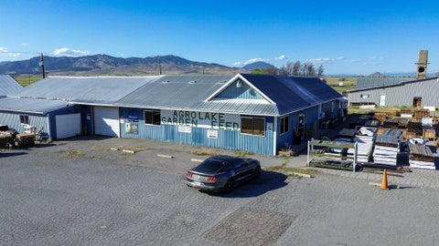 Photo of 451 N 11th Street, Montague, CA 96064 (MLS # 26-2008)