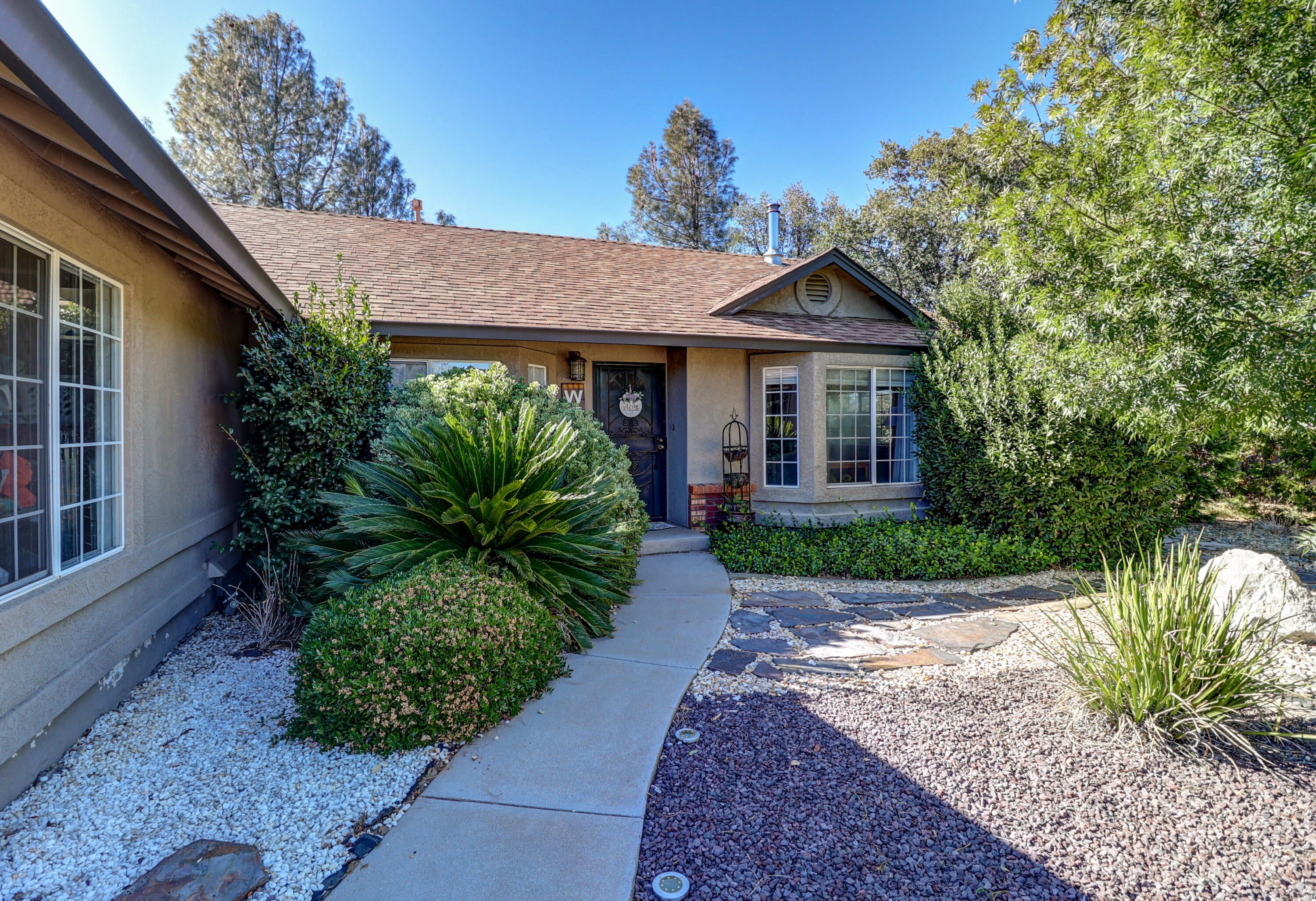 6720 Stallion Ridge Road