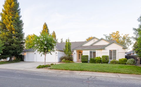 Photo of 4571 Big Horn Drive, Redding, CA 96002 (MLS # 26-2930)