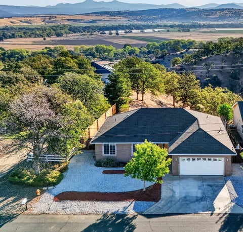 Photo of 19966 Indian Tom Drive, Cottonwood, CA 96022 (MLS # 26-6006)