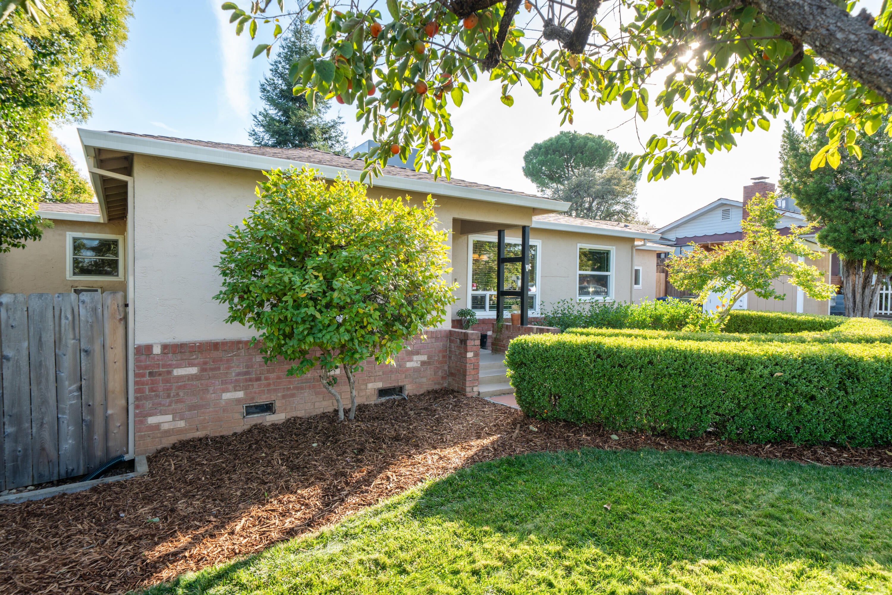 3415 Sunset Drive