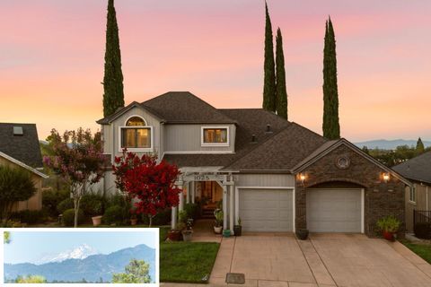 Photo of 1025 Chardonnay Walk, Redding, CA 96001 (MLS # 26-3310)