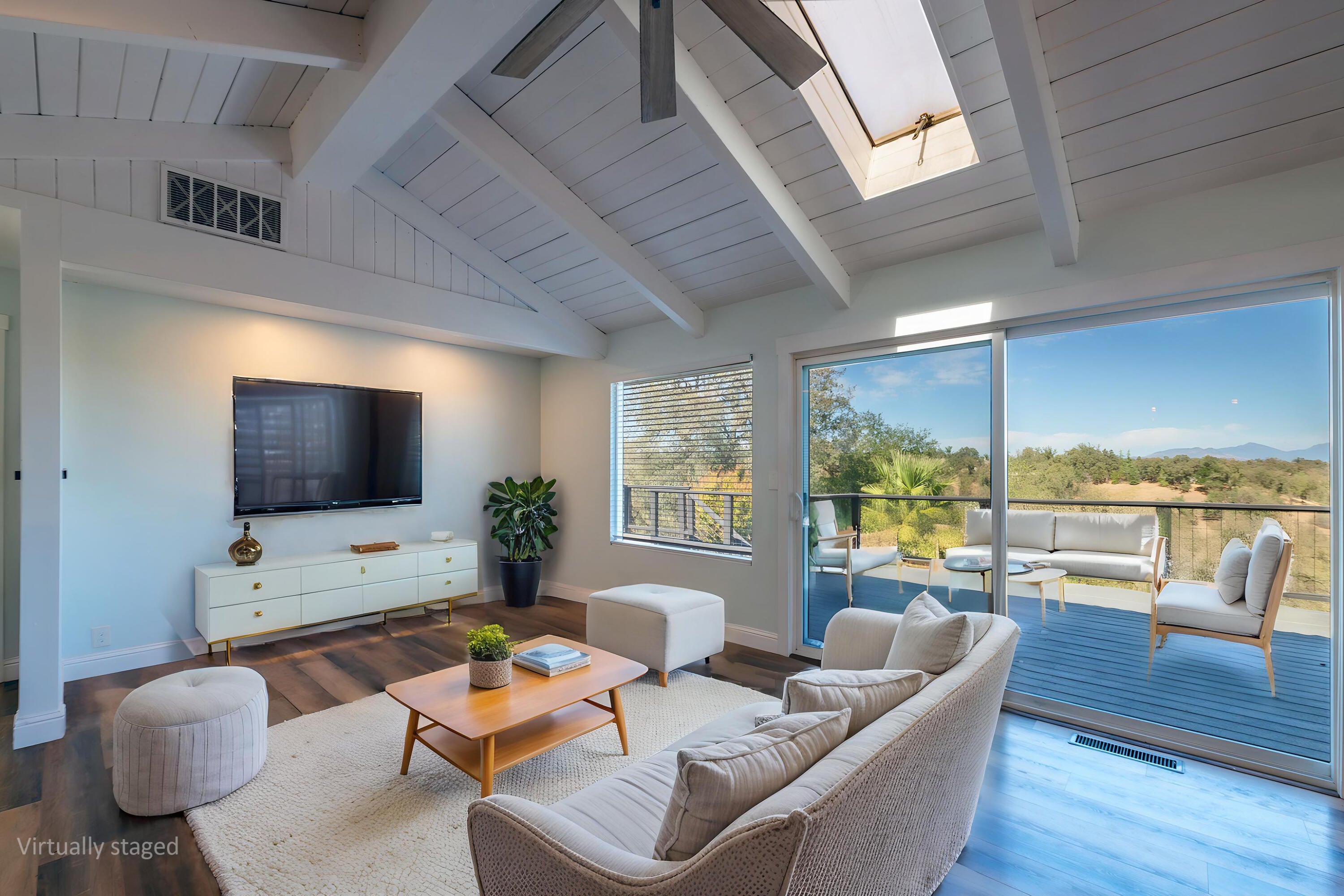 8858 Sun Valley Drive