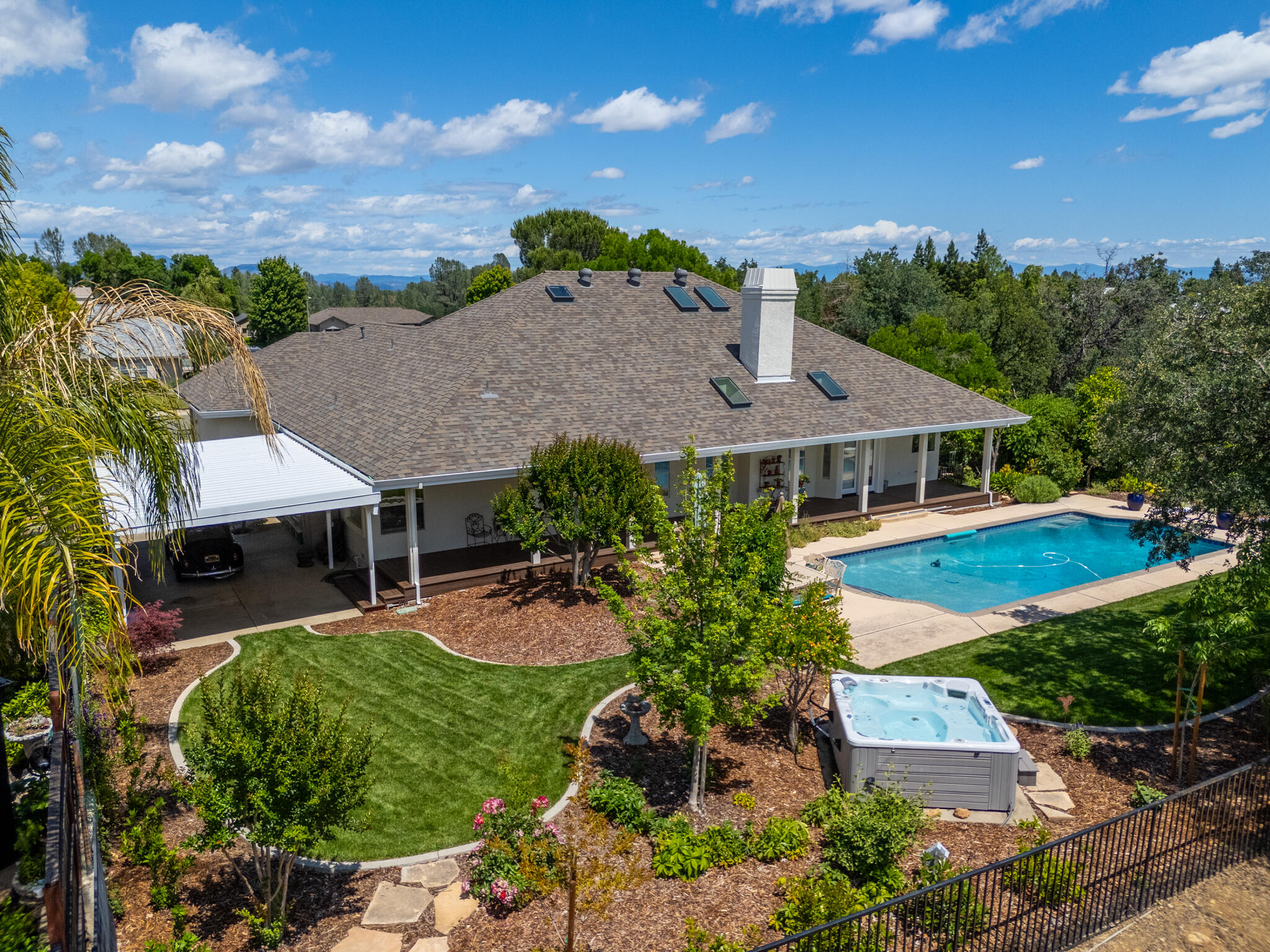 2266 Everest Drive