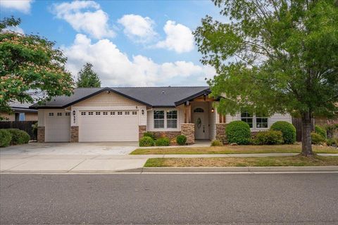 Photo of 592 Mill Valley Parkway, Redding, CA 96003 (MLS # 26-126)