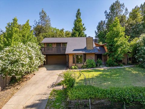 Photo of 4620 Orkney Place, Shasta Lake, CA 96019 (MLS # 25-2605)