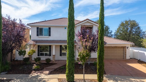 Photo of 5537 Diamond Ridge Drive, Redding, CA 96003 (MLS # 26-4882)