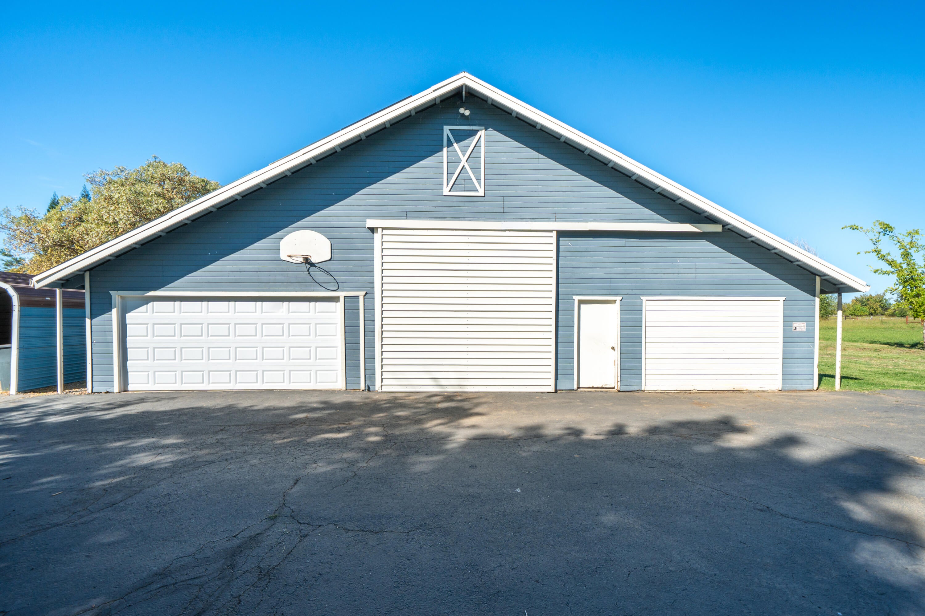 21780 Lone Tree Road