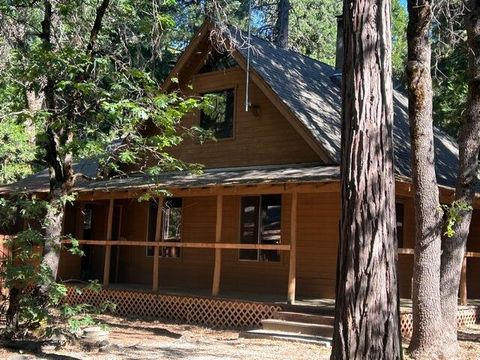 Photo of 8278 Stellar Drive, Shingletown, CA 96088 (MLS # 26-3518)