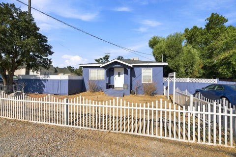 Photo of 3450 Shasta Drive, Anderson, CA 96007 (MLS # 26-4387)