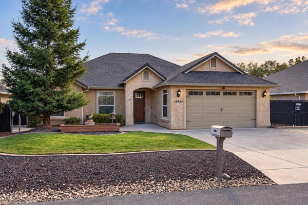 19943 FRESHWATER DR, COTTONWOOD, CA 96022 - Image 8f1da7ebd5318ea83d93d6cf2ea73741/717442965