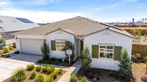 Photo of 2556 Tish Tang Way, Redding, CA 96002 (MLS # 26-4392)