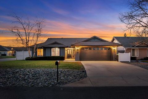 Photo of 18965 Jib Court, Cottonwood, CA 96022 (MLS # 26-260)