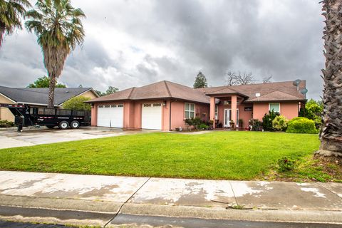 Photo of 20347 Acorn Avenue, Red Bluff, CA 96080 (MLS # 26-1834)