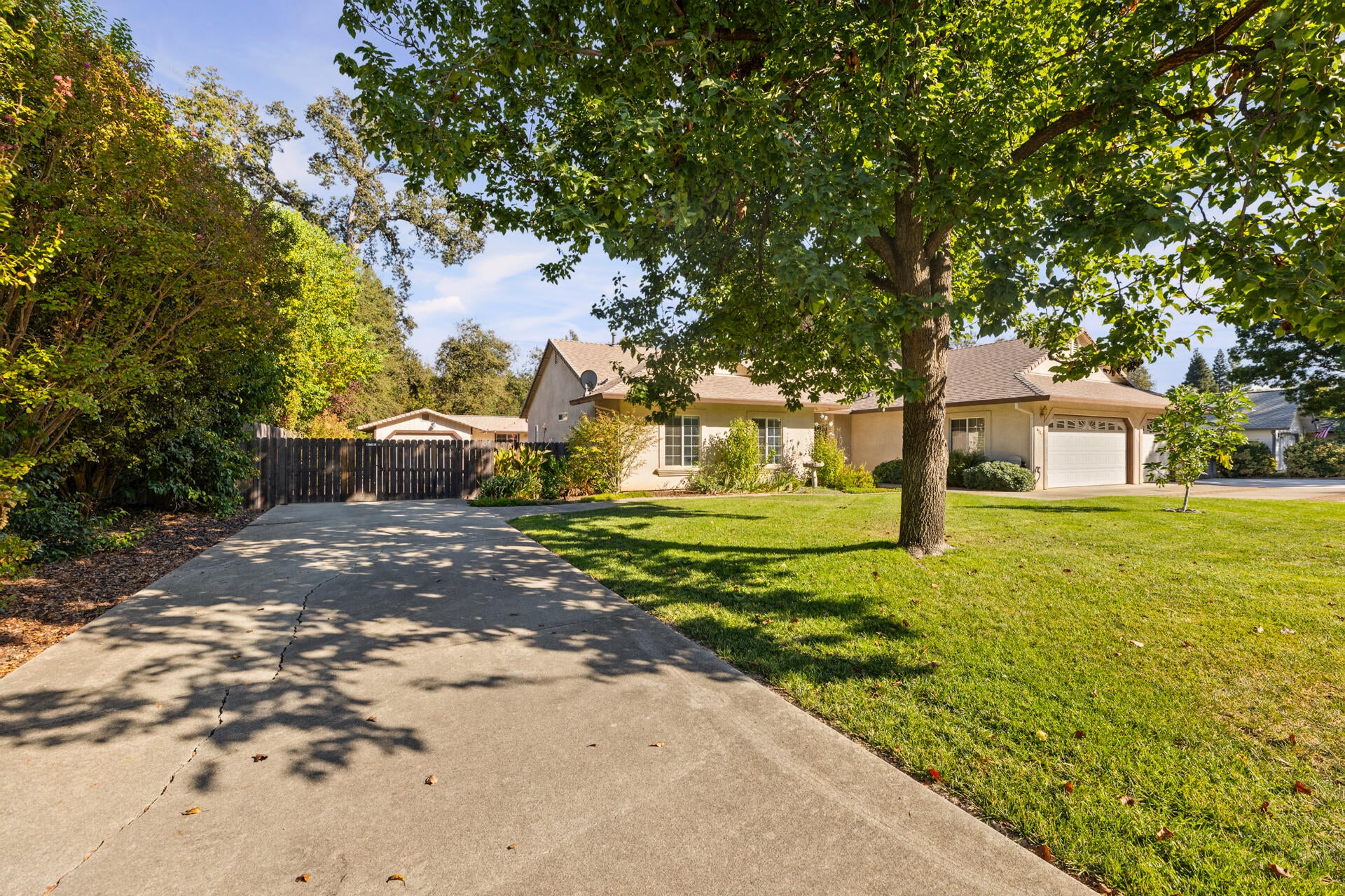 6787 Hemlock Street