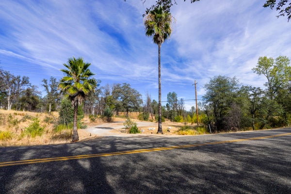 16438 LOWER SPRINGS RD, REDDING, CA 96001 - Image 91d2adcf369edd80b8d18860cbc94df4/1672657320