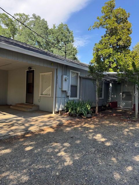 Photo of 1717 Deer Creek Road, Shasta Lake, CA 96019 (MLS # 25-2334)