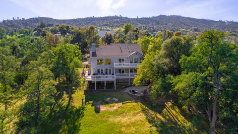 Photo of 8725 Landmark Circle, Redding, CA 96001 (MLS # 26-1599)