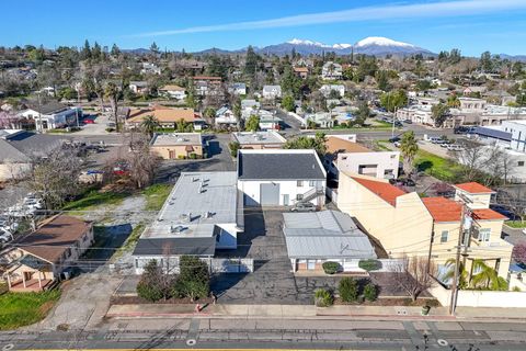 Photo of 2130 Railroad Avenue, Redding, CA 96001 (MLS # 26-1380)