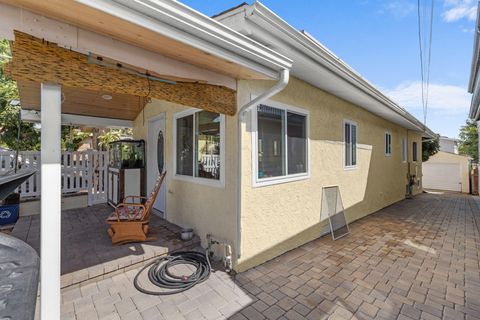 Photo of 2712 S Carolina Street, Out of Area, CA 90731 (MLS # 25-4496)