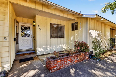 Photo of 2146 Westwood Avenue, Redding, CA 96001 (MLS # 26-6034)