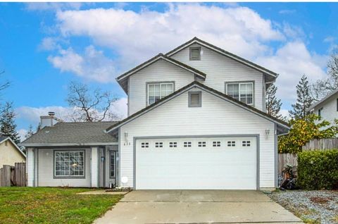 Photo of 639 Alamine Drive, Redding, CA 96003 (MLS # 26-723)