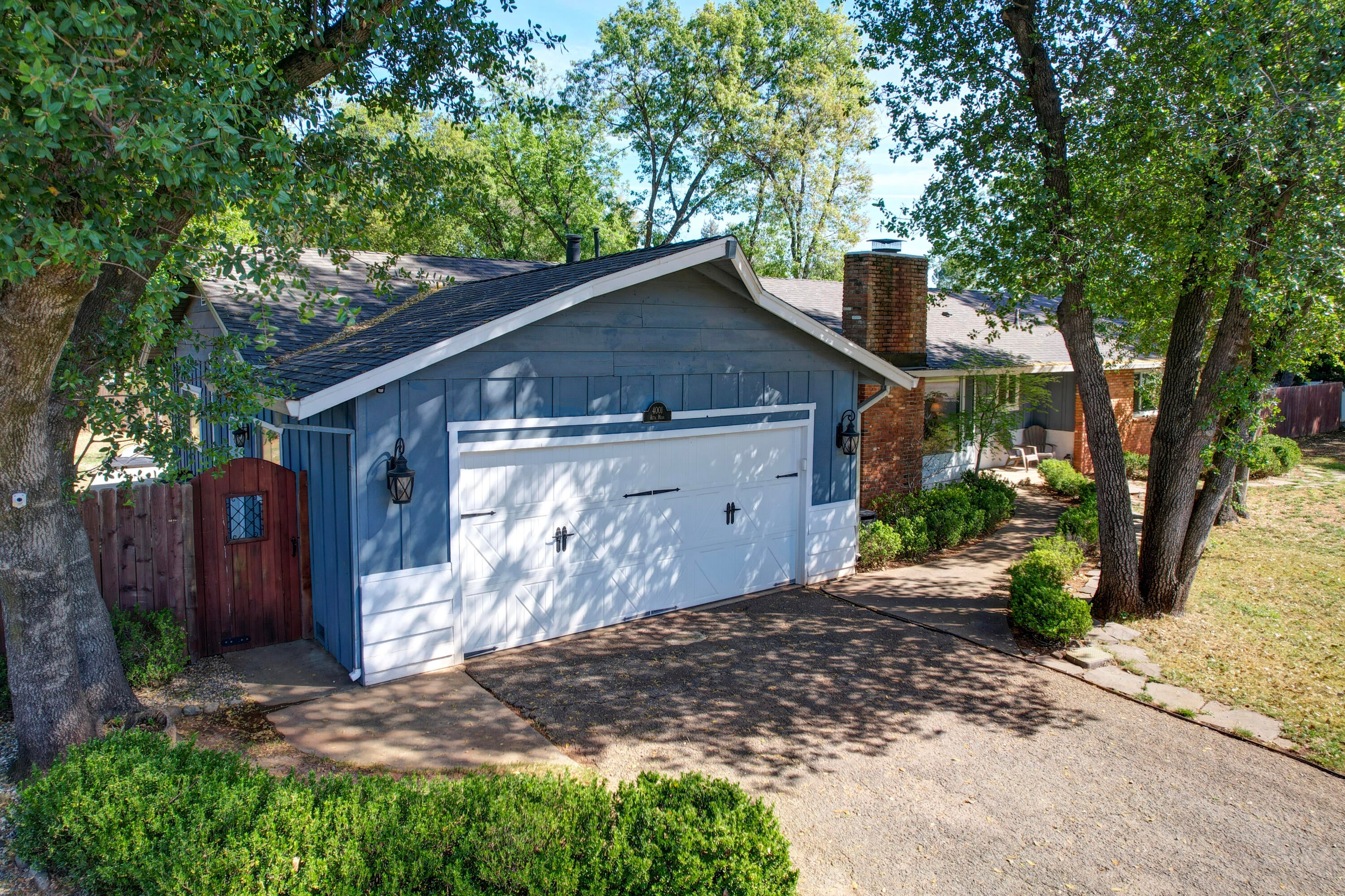 4001 Alta Mesa Drive