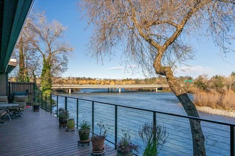 Photo of 155 Village Drive, Redding, CA 96001 (MLS # 25-4436)