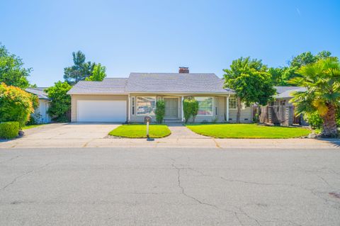 Photo of 4065 Meander Drive, Redding, CA 96001 (MLS # 26-830)