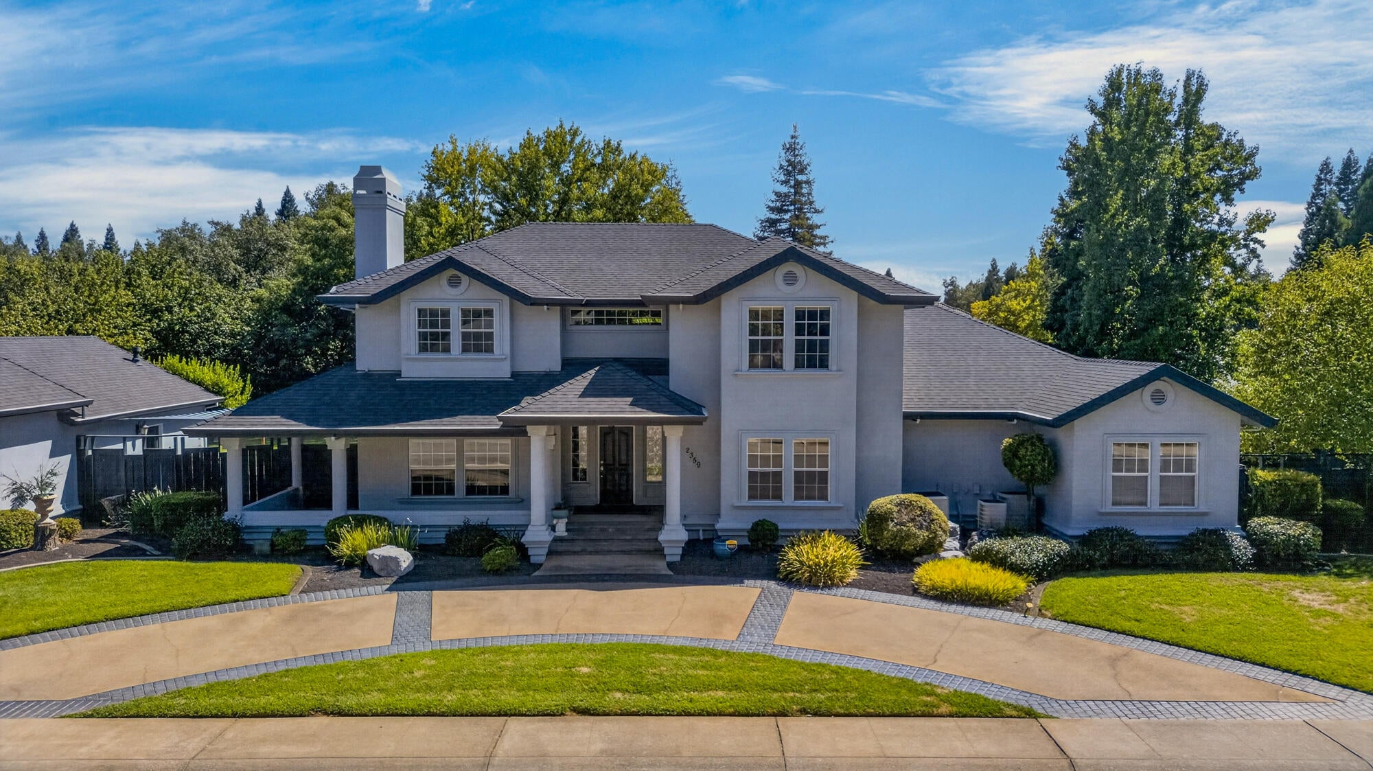 2359 El Vista Street