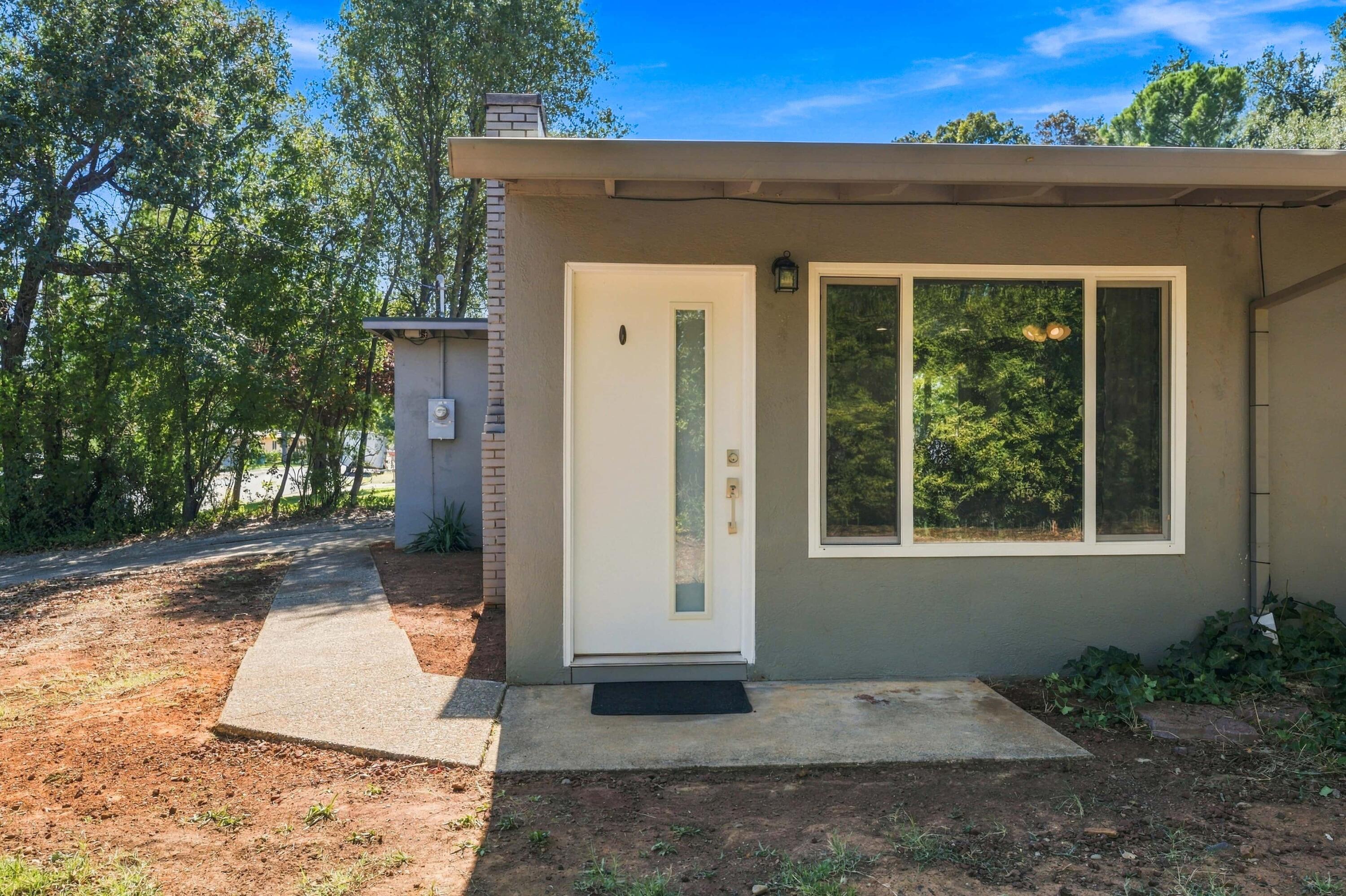 1008 Eugene Avenue