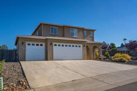 Photo of 1986 Tarmac Road, Redding, CA 96003 (MLS # 26-3680)