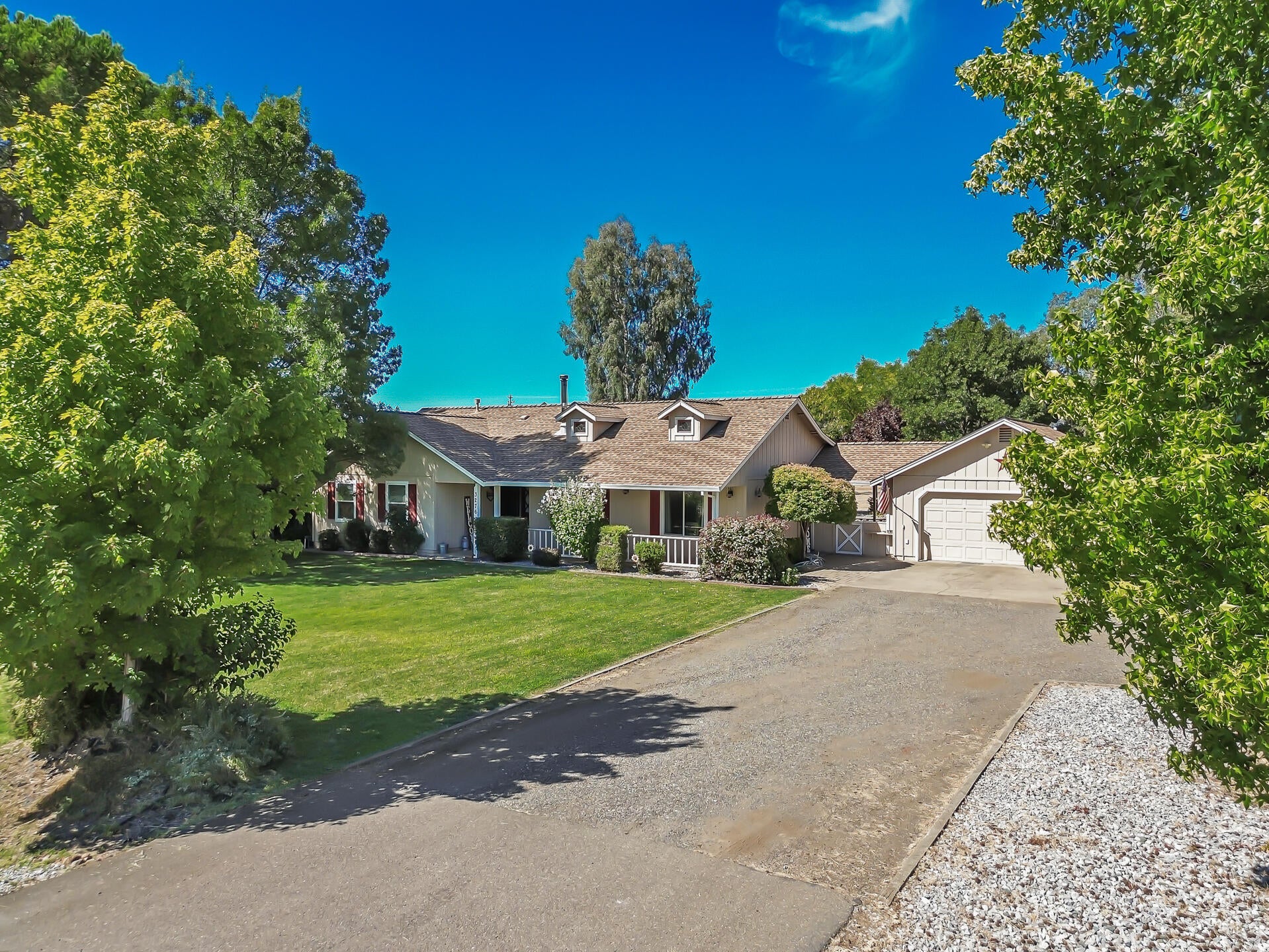 3276 Denice Way