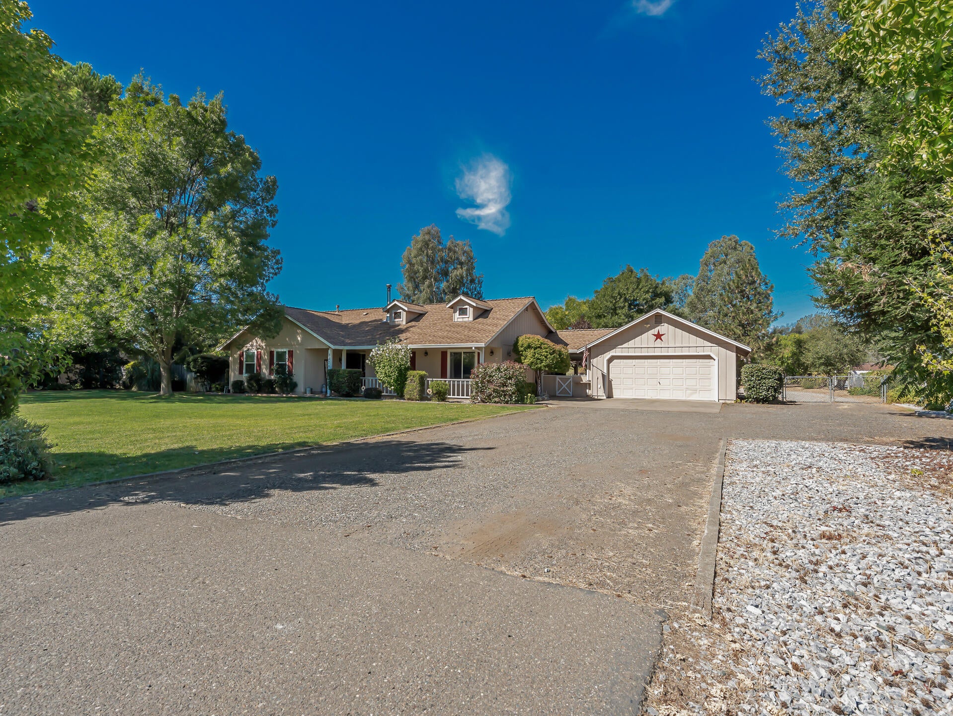 3276 Denice Way