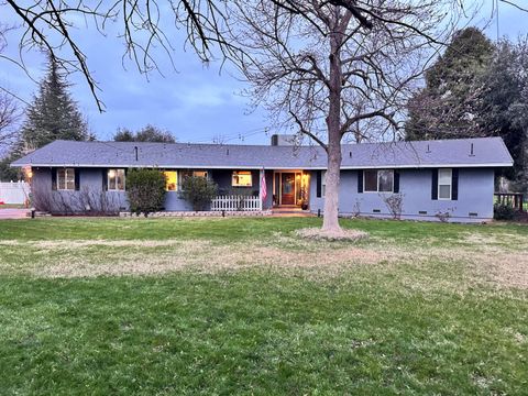 Photo of 8567 Winona Way, Redding, CA 96002 (MLS # 26-630)