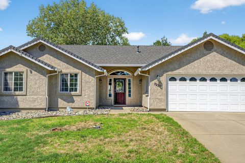 Photo of 3220 Wandsworth Drive, Shasta Lake, CA 96019 (MLS # 26-164)