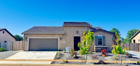 Photo of 20023 Pride Mountain Court, Anderson, CA 96007 (MLS # 26-540)