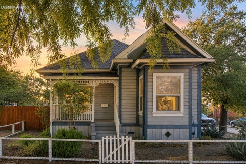 Photo of 1823 Pine Street, Redding, CA 96001 (MLS # 26-4448)