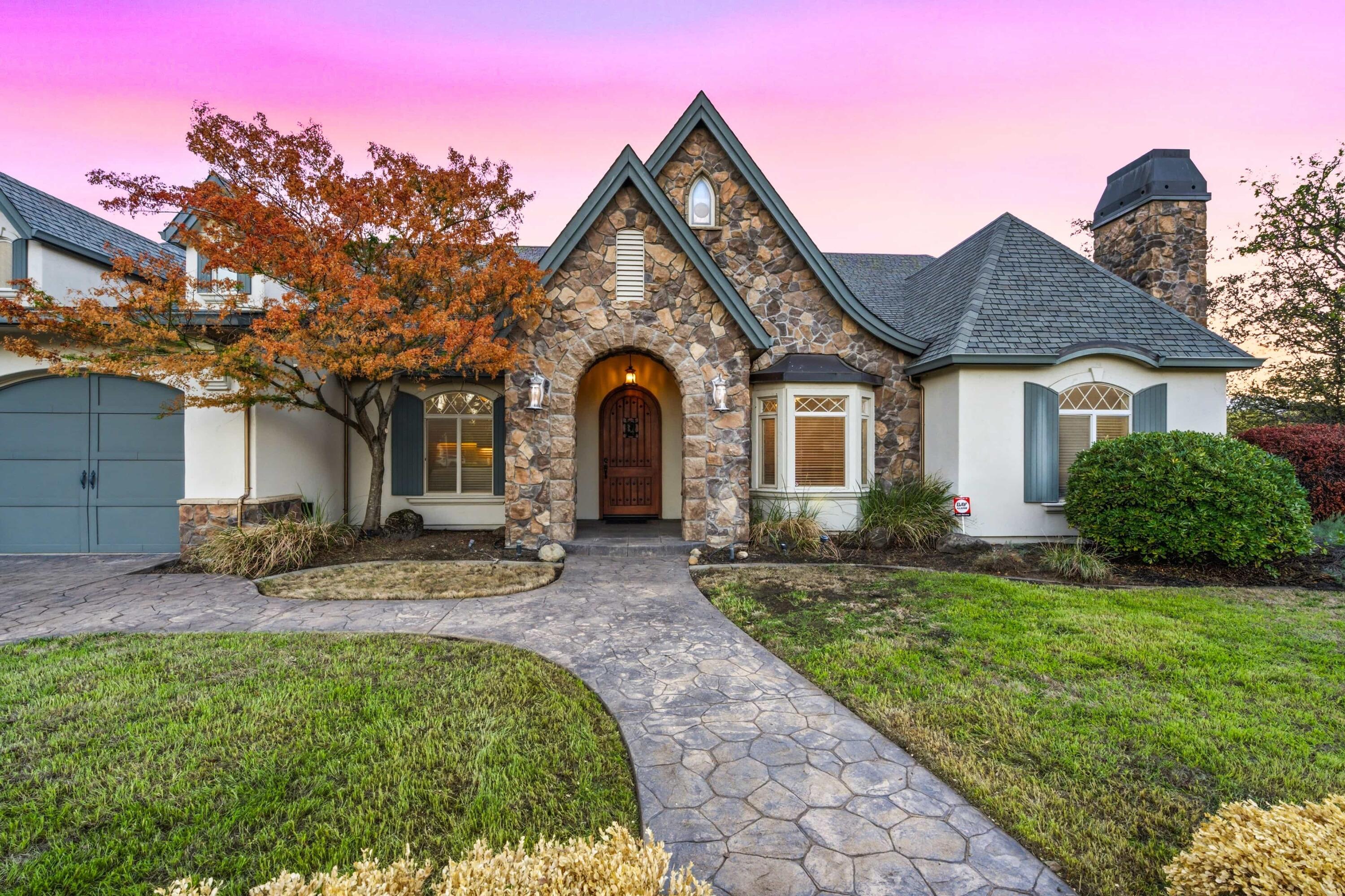 2490 Crescent Moon Court