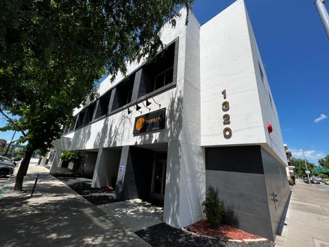 Photo of 1320 Yuba Street #Suite 204, Redding, CA 96001 (MLS # 25-3691)