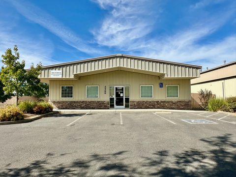 Photo of 2466 Progress Drive, Redding, CA 96001 (MLS # 25-1735)