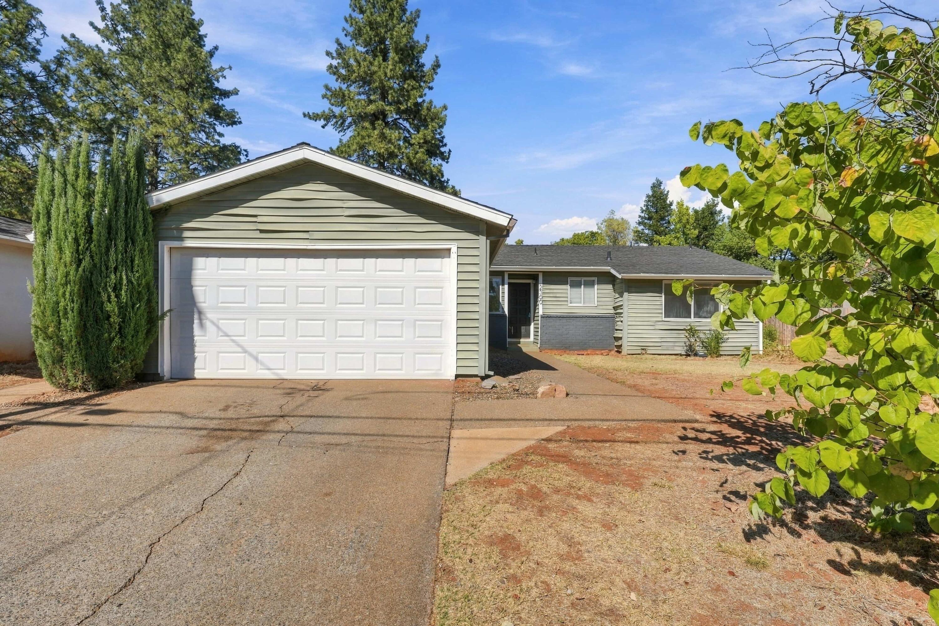 2300 Jonquil Way