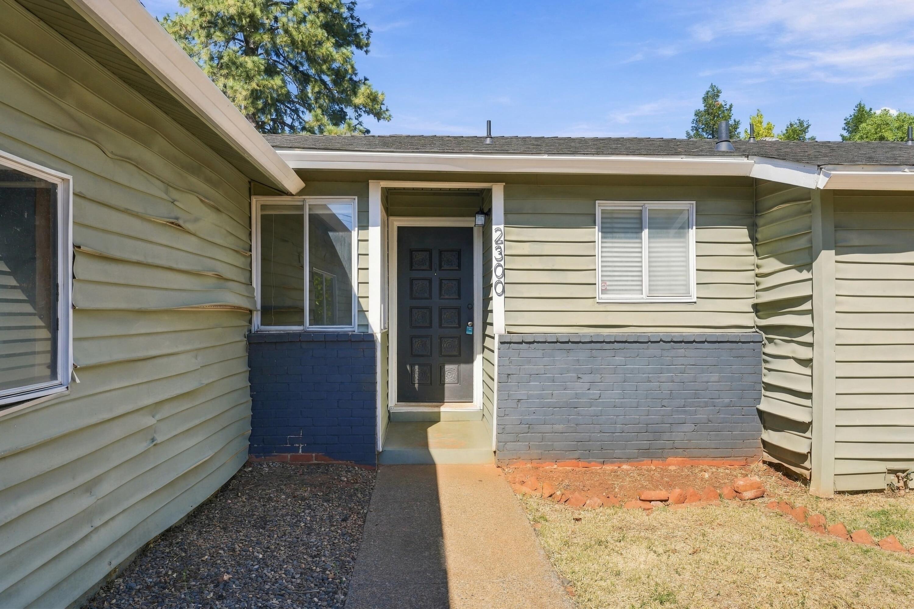 2300 Jonquil Way