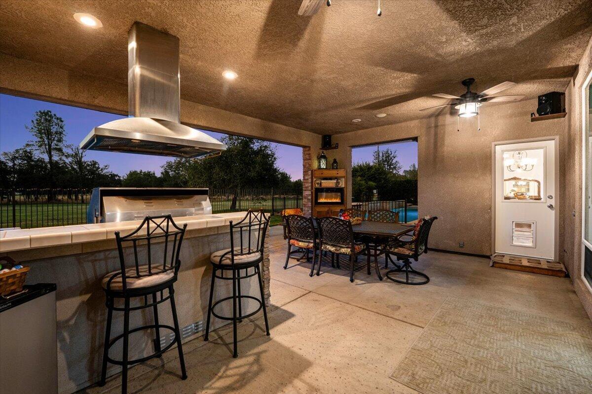 1526 Gold Hills Drive