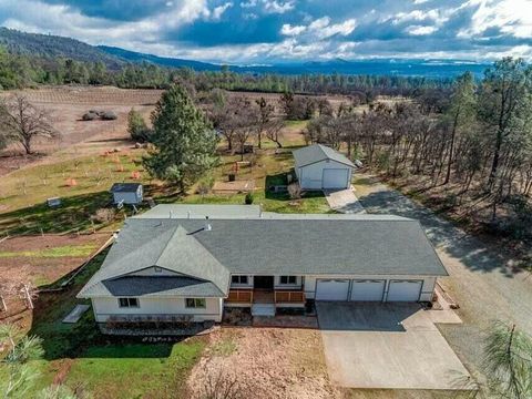 Photo of 5747 Wilson Hill Road, Manton, CA 96059 (MLS # 25-4283)