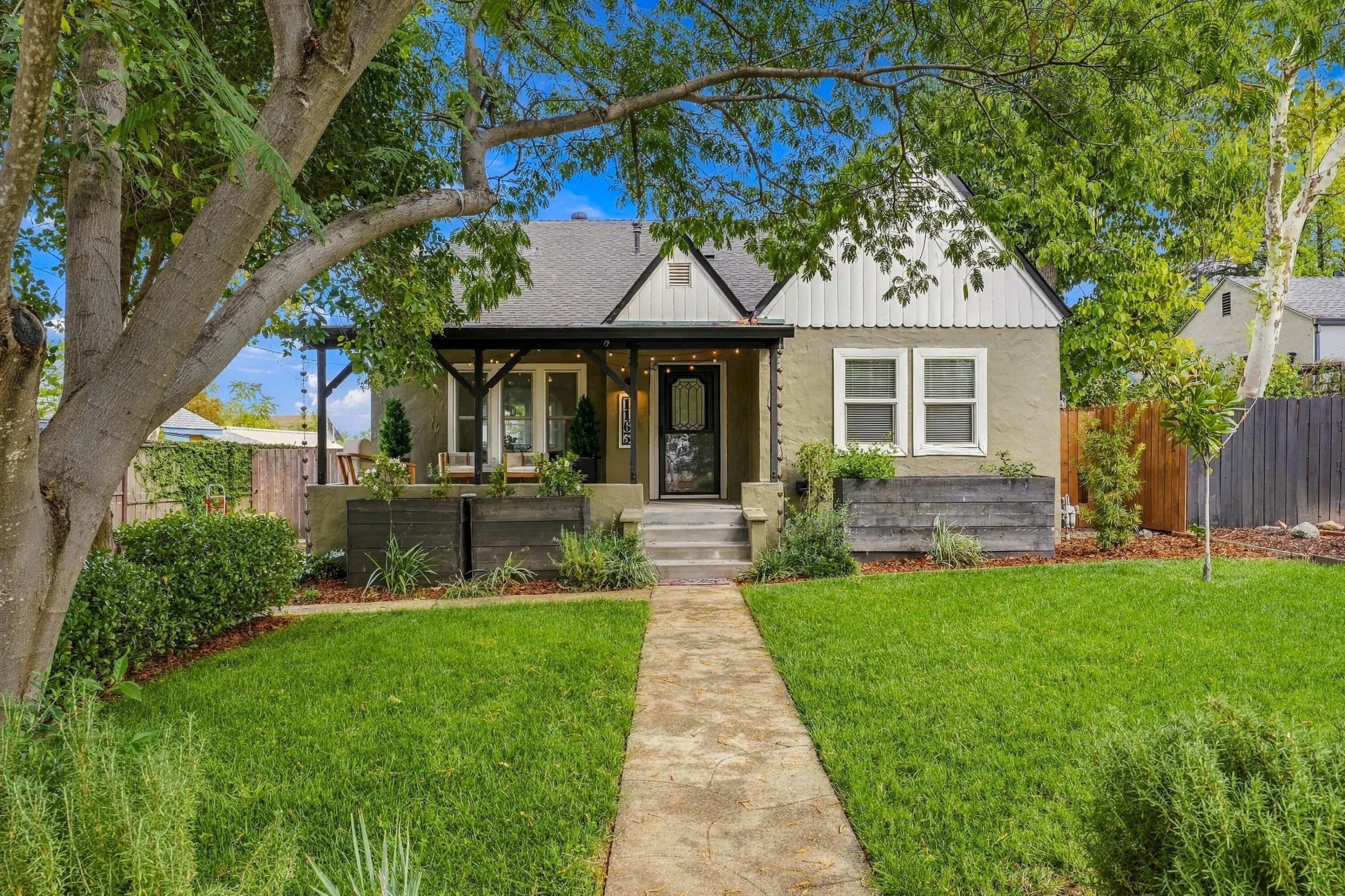 1163 Olive Avenue