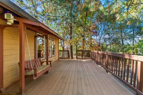 Photo of 28449 Whippoorwill Circle, Shingletown, CA 96088 (MLS # 26-1662)