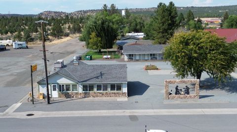 Photo of 308 W 12th Street, Alturas, CA 96101 (MLS # 25-4094)