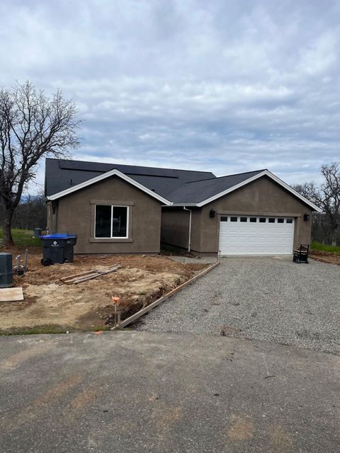 Photo of 19485 Bonanza King Drive, Cottonwood, CA 96022 (MLS # 25-4214)